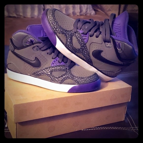 girls purple nike trainers